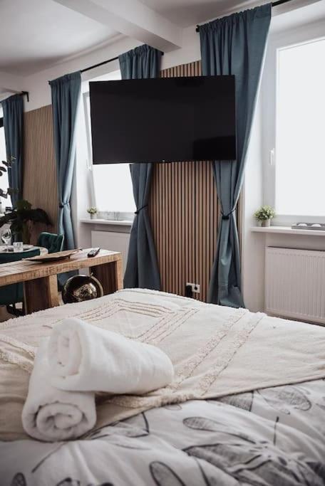Cozy Dreams: Deluxe 2-Zimmer-Apartment -Kueche Nuremberg Ngoại thất bức ảnh